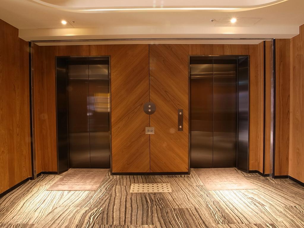 Hotel Midtown Richardson - Kaohsiung Bo'Ai מראה חיצוני תמונה