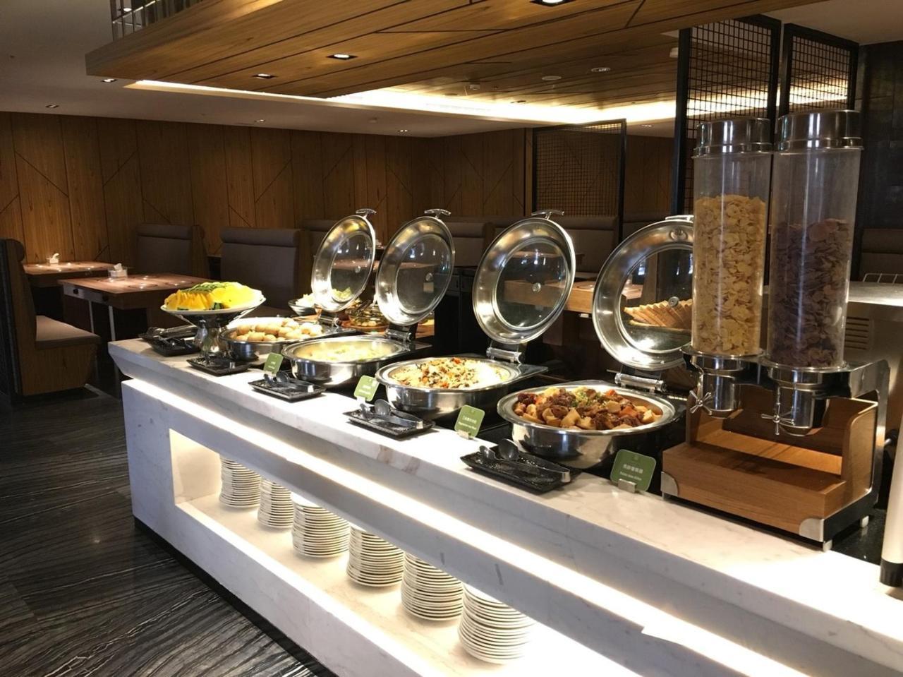 Hotel Midtown Richardson - Kaohsiung Bo'Ai מראה חיצוני תמונה