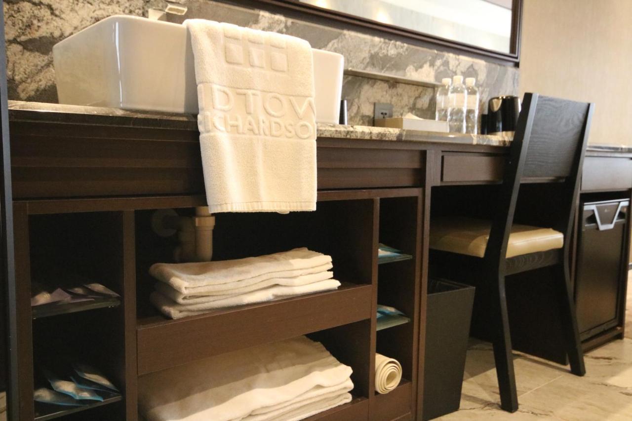 Hotel Midtown Richardson - Kaohsiung Bo'Ai מראה חיצוני תמונה