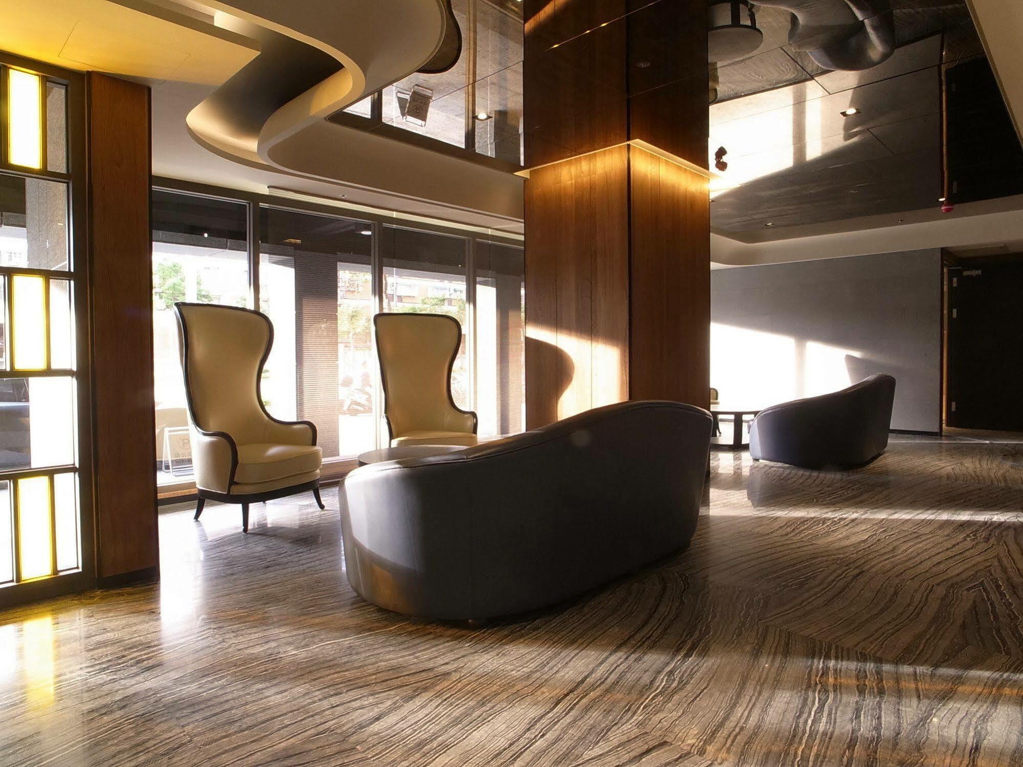 Hotel Midtown Richardson - Kaohsiung Bo'Ai מראה חיצוני תמונה