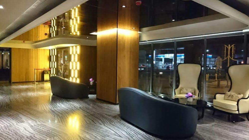 Hotel Midtown Richardson - Kaohsiung Bo'Ai מראה חיצוני תמונה
