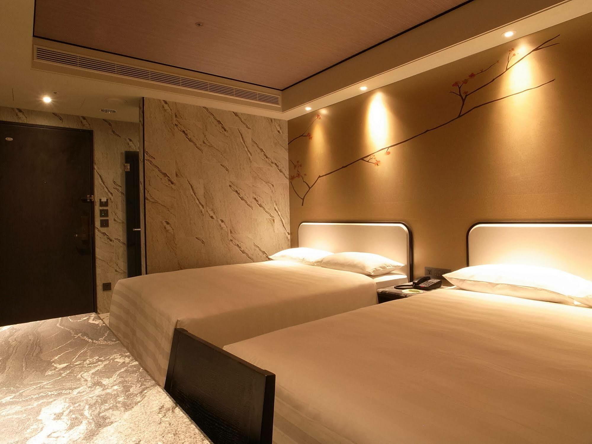 Hotel Midtown Richardson - Kaohsiung Bo'Ai מראה חיצוני תמונה