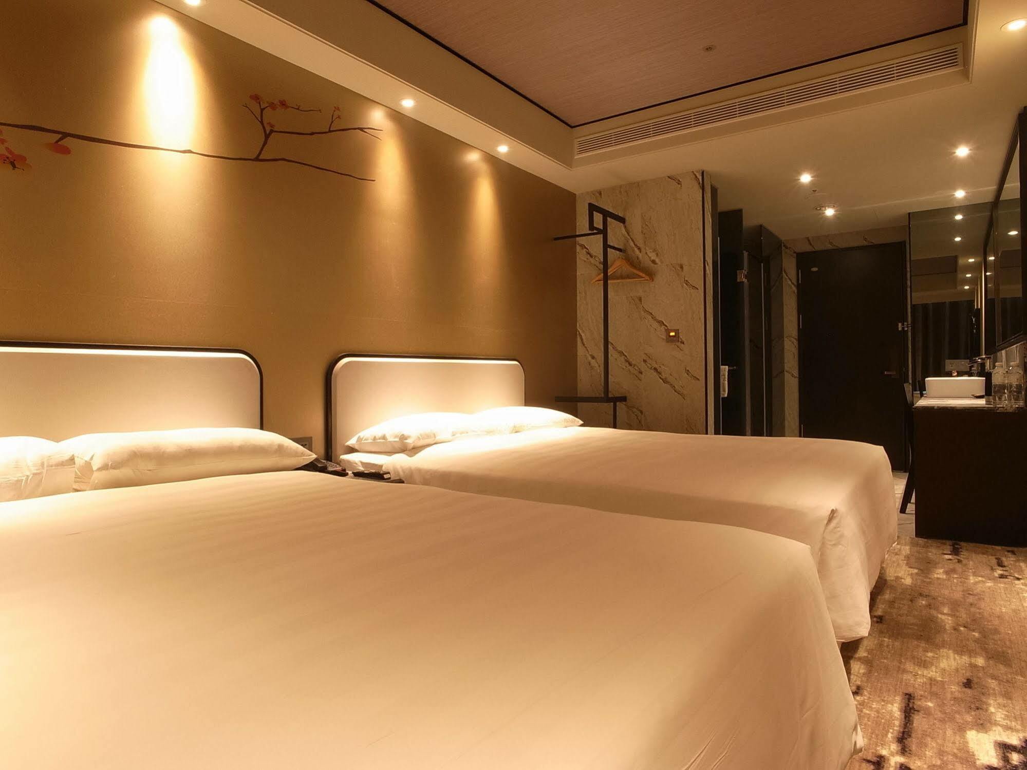 Hotel Midtown Richardson - Kaohsiung Bo'Ai מראה חיצוני תמונה